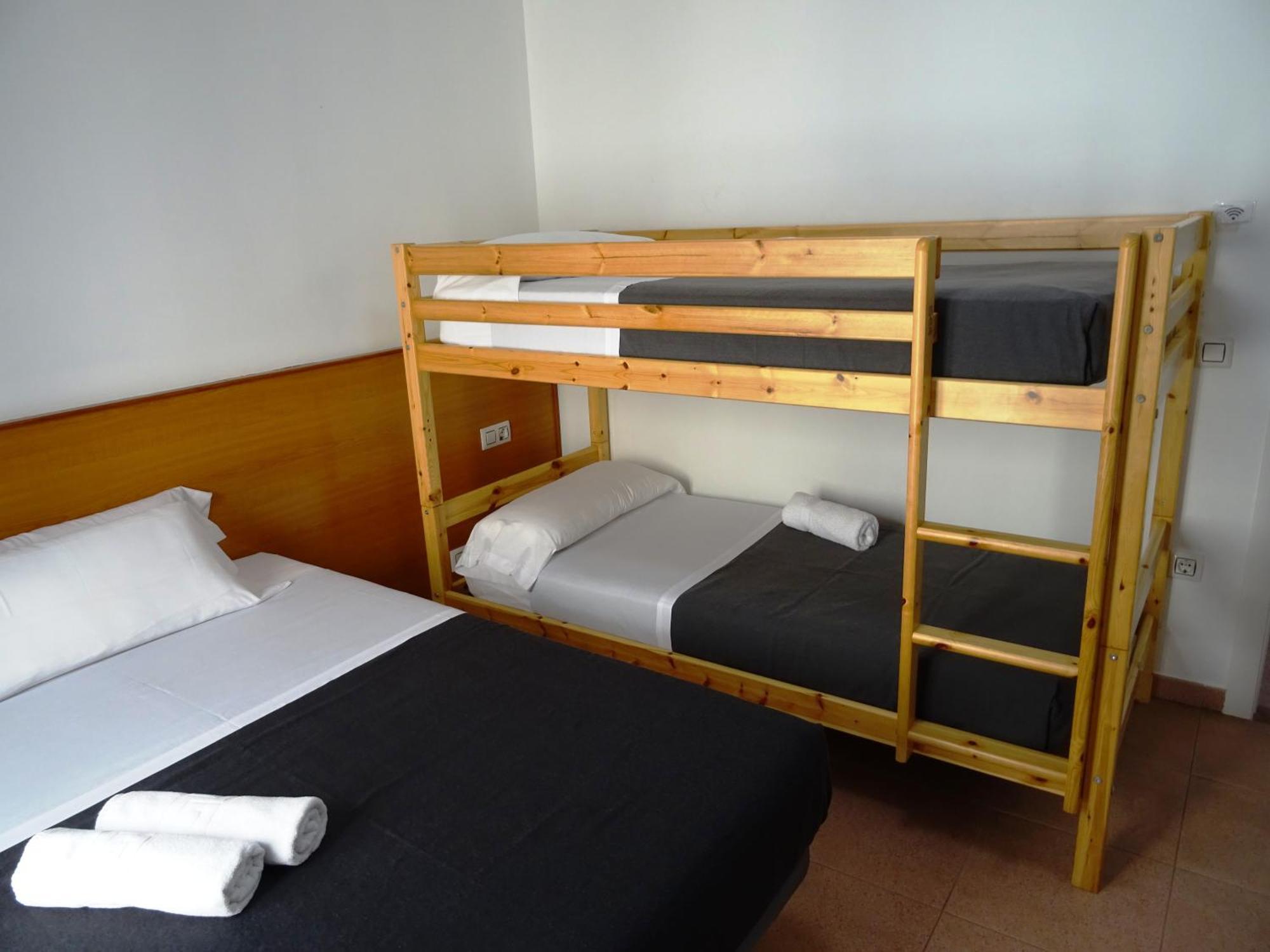 Center Plaza Figueres Apartamento Figueres  Exterior foto